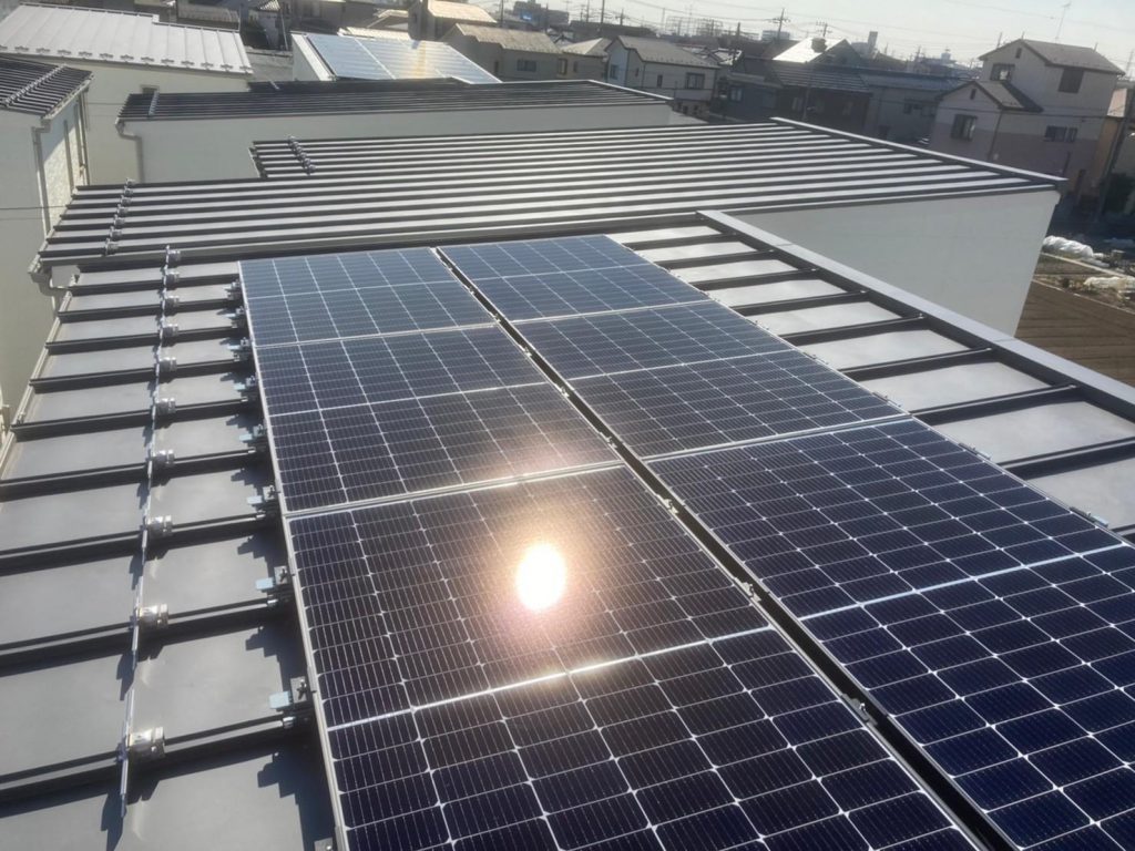 草加市　M様　太陽光発電システム