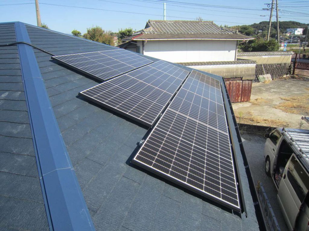 伊万里市 W様 太陽光発電システム・蓄電システム