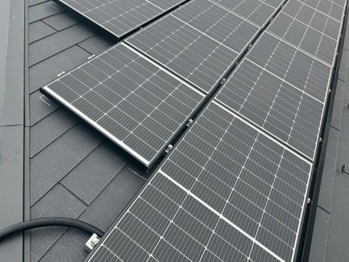 青梅市　H様　太陽光発電システム・蓄電システム